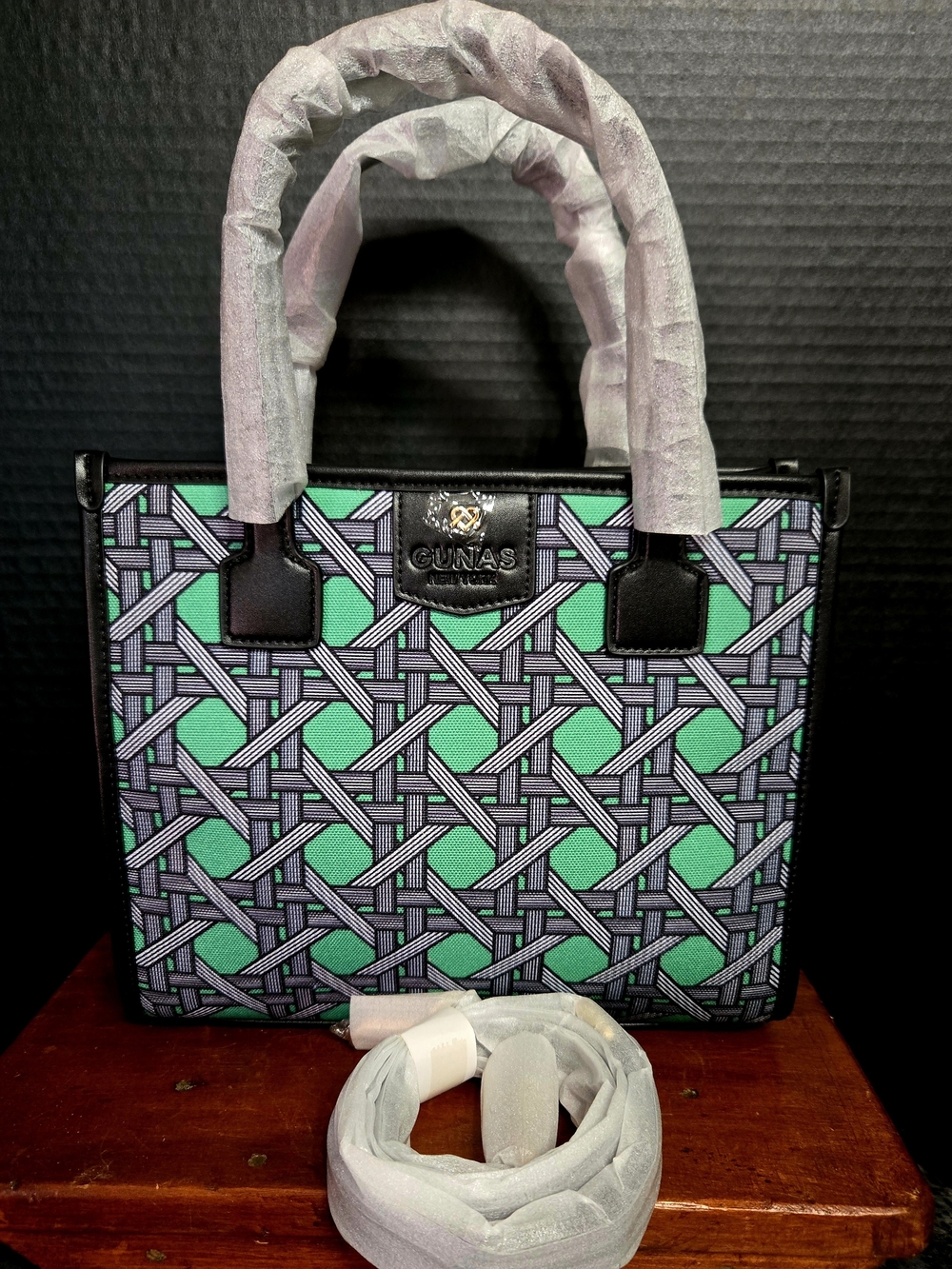 GUNAS New York Oasis Mini Tote in the Turkish Hamaam pattern New 100% Vegan